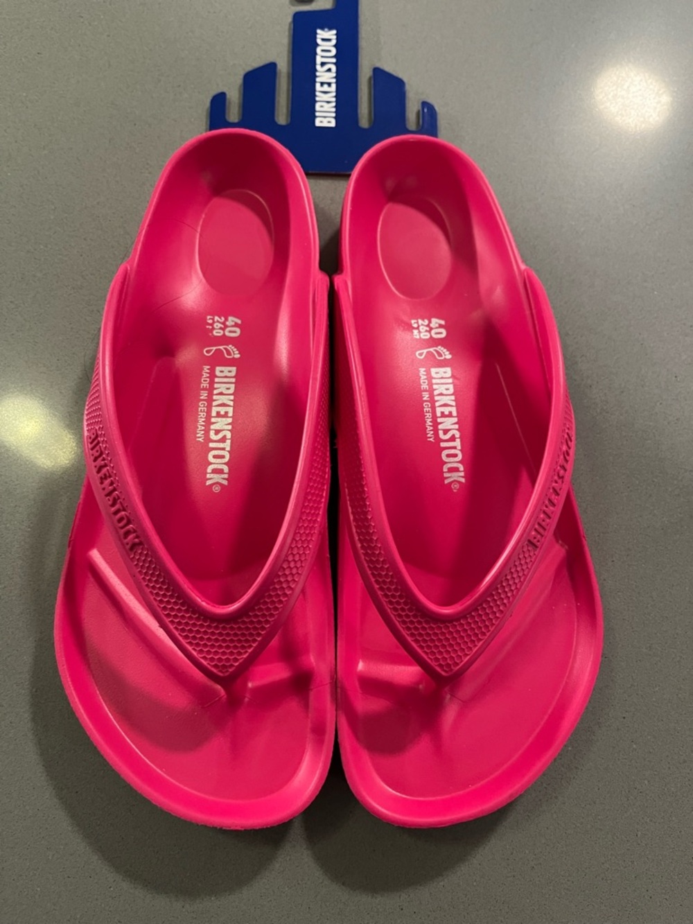 Birkenstock Unisex Honolulu EVA Sandal, Beetroot Purple-NWT-size 40 - Picture 4 of 6
